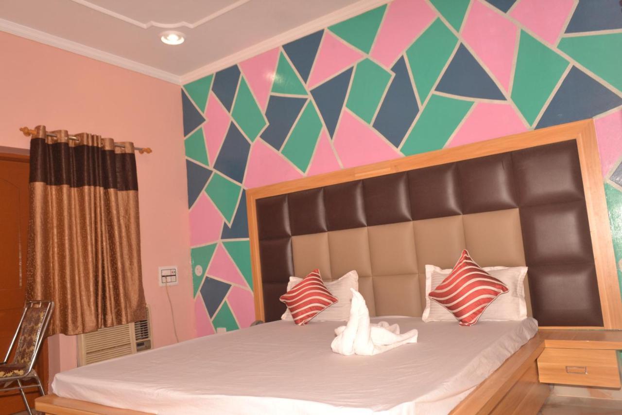 Hotel Golden Palace Kendrapara Екстер'єр фото